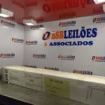LOTE 098 - 01 – TENDA GAZEBO 2,40 X2,40 (NO ESTADO, NÃO SABEMOS SE FUNCIONA. LEILÃO NÃO TEM GARANTIA E NEM DEVOLUÇÃO, SUJEITO A POSSÍVEIS AVARIAS VISÍVEIS/OCULTAS E/OU AUSÊNCIA DE COMPONENTES)