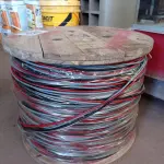 LOTE 126 - 500 MT CABO QUADRUPLEX COLORIDO 3X10,00 MM + NEUTRO NÚ 10,00 MM (NO ESTADO, NÃO SABEMOS SE FUNCIONA. LEILÃO NÃO TEM GARANTIA E NEM DEVOLUÇÃO, SUJEITO A POSSÍVEIS AVARIAS VISÍVEIS/OCULTAS E/OU AUSÊNCIA DE COMPONENTES)