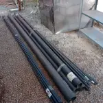 LOTE 081 - 25 - BARRAS DE ELETRODUTO 3 METROS (NO ESTADO, NÃO SABEMOS SE FUNCIONA. LEILÃO NÃO TEM GARANTIA E NEM DEVOLUÇÃO, SUJEITO A POSSÍVEIS AVARIAS VISÍVEIS/OCULTAS E/OU AUSÊNCIA DE COMPONENTES)