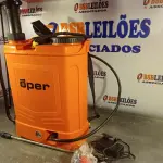 LOTE 227 - 01 - PULVERIZADOR COSTAL ELÉTRICO/MANUAL 20 LITROS (NO ESTADO, NÃO SABEMOS SE FUNCIONA. LEILÃO NÃO TEM GARANTIA E NEM DEVOLUÇÃO, SUJEITO A POSSÍVEIS AVARIAS VISÍVEIS/OCULTAS E/OU AUSÊNCIA DE COMPONENTES)