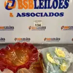 LOTE 134 - 01 FRUTEIRA EM VIDRO (NO ESTADO, NÃO SABEMOS SE FUNCIONA. LEILÃO NÃO TEM GARANTIA E NEM DEVOLUÇÃO).