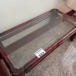 LOTE 223 - 01 MESINHA RETANGULAR DE CENTRO (NO ESTADO, NÃO SABEMOS SE FUNCIONA. LEILÃO NÃO TEM GARANTIA E NEM DEVOLUÇÃO).