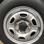 LOTE 307 - 01 GOL 1000 MODELO ANTIGO ANO 1993; 88.000 KM RODADOS. CARRO EM EXCELENTE ESTADO DE CONSERVAÇÃO. (NO ESTADO)