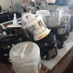 LOTE 066 - 01 LOTE COM VÁRIAS PANELAS ELÉTRICAS, EXTRATORES DE SUCOS, CAFETEIRAS E LIQUIDIFICADORES MARCAS E MODELOS DIVERSOS PARA RETIRADA DE PEÇAS. (NO ESTADO, LEILÃO NÃO TEM GARANTIA E NEM DEVOLUÇÃO, SUJEITO A POSSÍVEIS AVARIAS VISÍVEIS/OCULTAS E/OU AUSÊNCIA DE COMPONENTES).