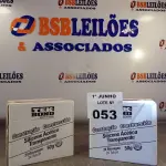LOTE 053 - 02 CAIXAS COM BISNAGAS DE SILICONE ACÉTICO TRANSPARENTE 50G. (NO ESTADO, LEILÃO NÃO TEM GARANTIA E NEM DEVOLUÇÃO, SUJEITO A POSSÍVEIS AVARIAS VISÍVEIS/OCULTAS E/OU AUSÊNCIA DE COMPONENTES).