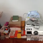 LOTE 093 - 01 PROJETOR DE SLIDER PAXIMAT DE LUXE HALOGEN 150 (NO ESTADO, NÃO SABEMOS SE FUNCIONA. LEILÃO NÃO TEM GARANTIA E NEM DEVOLUÇÃO).