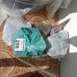 LOTE 258 - 01 LOTE COM LUMINÁRIAS PARA JARDINS (NO ESTADO, NÃO SABEMOS SE FUNCIONA. LEILÃO NÃO TEM GARANTIA E NEM DEVOLUÇÃO).
