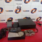 LOTE 070 - 01 LOTE COM CÂMERAS DIGITAIS ANTIGAS ,01 TRANSMISSOR PHILIPS E 01 CD PLAYER (NO ESTADO, NÃO SABEMOS SE FUNCIONA. LEILÃO NÃO TEM GARANTIA E NEM DEVOLUÇÃO).