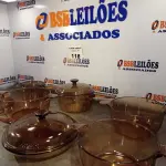 LOTE 118 - 04 PANELAS DE VIDRO E 02 TRAVESSAS (NO ESTADO, NÃO SABEMOS SE FUNCIONA. LEILÃO NÃO TEM GARANTIA E NEM DEVOLUÇÃO).