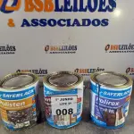 LOTE 008 - 03 GALÕES DE VERNIZ SAYERLACK 3,6L CORES DIVERSAS. (NO ESTADO, LEILÃO NÃO TEM GARANTIA E NEM DEVOLUÇÃO, SUJEITO A POSSÍVEIS AVARIAS VISÍVEIS/OCULTAS E/OU AUSÊNCIA DE COMPONENTES).