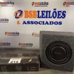 LOTE 215 - 01 AUTO FALANTE PIONEER DE 10’ COM CAIXA E 02 AUTO FALANTES DE PORTA ZETA (NO ESTADO, NÃO SABEMOS SE FUNCIONA. LEILÃO NÃO TEM GARANTIA E NEM DEVOLUÇÃO).