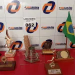 LOTE 062 - 01 LOTE COM ARTIGOS DE DECORAÇÃO (NO ESTADO, NÃO SABEMOS SE FUNCIONA. LEILÃO NÃO TEM GARANTIA E NEM DEVOLUÇÃO). 