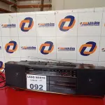 LOTE 092 - 01 RADIO STEREO RADIO CASSETTE RECORDER BOM BEAT WF38 TOSHIBA (NO ESTADO, NÃO SABEMOS SE FUNCIONA. LEILÃO NÃO TEM GARANTIA E NEM DEVOLUÇÃO).