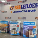 LOTE 008 - 03 GALÕES DE VERNIZ SAYERLACK 3,6L CORES DIVERSAS. (NO ESTADO, LEILÃO NÃO TEM GARANTIA E NEM DEVOLUÇÃO, SUJEITO A POSSÍVEIS AVARIAS VISÍVEIS/OCULTAS E/OU AUSÊNCIA DE COMPONENTES).