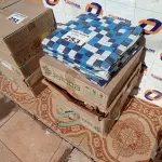 LOTE 253 - 05 CAIXAS COM PASTILHAS DIVERSAS (NO ESTADO, NÃO SABEMOS SE FUNCIONA. LEILÃO NÃO TEM GARANTIA E NEM DEVOLUÇÃO).