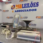 LOTE 020 - 03 ALTO-FALANTES, 01 CHAPINHA, 01 ESCOVA, 01 CORNETA E 01 MODULO MARCAS E MODELOS. (NO ESTADO, LEILÃO NÃO TEM GARANTIA E NEM DEVOLUÇÃO, SUJEITO A POSSÍVEIS AVARIAS VISÍVEIS/OCULTAS E/OU AUSÊNCIA DE COMPONENTES).