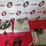 LOTE 079 - 01 CENTRAL TELEFÔNICA ,01 TELEFONE ANTIGO E 01 ESTABILIZADOR PARA TELEFONE (NO ESTADO, NÃO SABEMOS SE FUNCIONA. LEILÃO NÃO TEM GARANTIA E NEM DEVOLUÇÃO).