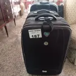 LOTE 187 - 03 MALAS PARA VIAGEM (NO ESTADO, NÃO SABEMOS SE FUNCIONA. LEILÃO NÃO TEM GARANTIA E NEM DEVOLUÇÃO).