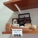 LOTE 058 - 01 LOTE COM ARTIGOS DE DECORAÇÃO (NO ESTADO, NÃO SABEMOS SE FUNCIONA. LEILÃO NÃO TEM GARANTIA E NEM DEVOLUÇÃO). 
