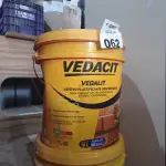 LOTE 062 - 01 BALDE DE VEDALIT, ADITIVO PLASTIFICANTE PARA ARGAMASSAS DE ASSENTAMENTO E REBOCO CONVENCIONAL E 01 BALDE DE ADITIVO IMPERMEABILIZANTE PARA CONCRETOS E ARGAMASSAS 18L. (NO ESTADO, LEILÃO NÃO TEM GARANTIA E NEM DEVOLUÇÃO, SUJEITO A POSSÍVEIS AVARIAS VISÍVEIS/OCULTAS E/OU AUSÊNCIA DE COMPONENTES).