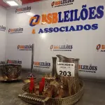 LOTE 203 - 01 LOTE COM ARTIGOS DE DECORAÇÃO (NO ESTADO, NÃO SABEMOS SE FUNCIONA. LEILÃO NÃO TEM GARANTIA E NEM DEVOLUÇÃO).