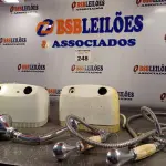 LOTE 248 - 02 CHUVEIROS ANTIGOS (NO ESTADO, NÃO SABEMOS SE FUNCIONA. LEILÃO NÃO TEM GARANTIA E NEM DEVOLUÇÃO).