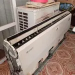 LOTE 239 - 01 AR-CONDICIONADO GREE 36000 BTUS (NO ESTADO, NÃO SABEMOS SE FUNCIONA. LEILÃO NÃO TEM GARANTIA E NEM DEVOLUÇÃO).