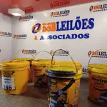 LOTE 146 - 04 BALDES DE NELTROL, 01 BALDE DE VEDAJA E 01 BALDE DE VEDAPREN PAREDE TODOS 3,6L. (NO ESTADO, LEILÃO NÃO TEM GARANTIA E NEM DEVOLUÇÃO, SUJEITO A POSSÍVEIS AVARIAS VISÍVEIS/OCULTAS E/OU AUSÊNCIA DE COMPONENTES).