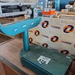 LOTE 176 - 01 BALANÇA MARCA BRIÃO CAPACIDADE 150KG. (NO ESTADO, LEILÃO NÃO TEM GARANTIA E NEM DEVOLUÇÃO, SUJEITO A POSSÍVEIS AVARIAS VISÍVEIS/OCULTAS E/OU AUSÊNCIA DE COMPONENTES).