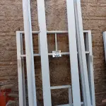 LOTE 386 - 01 CAMA BELICHE EM METAL SEM OS TRADO E COLCHÃO. (NO ESTADO, LEILÃO NÃO TEM GARANTIA E NEM DEVOLUÇÃO, SUJEITO A POSSÍVEIS AVARIAS VISÍVEIS/OCULTAS E/OU AUSÊNCIA DE COMPONENTES).