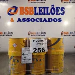 LOTE 256 - 06 LATAS DE ADESIVO ESTRUTURAL DE BASE EPÓXI MEDIA FLUIDEZ COMPONENTES A+B. (NO ESTADO, LEILÃO NÃO TEM GARANTIA E NEM DEVOLUÇÃO, SUJEITO A POSSÍVEIS AVARIAS VISÍVEIS/OCULTAS E/OU AUSÊNCIA DE COMPONENTES).