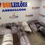 LOTE 237 - 01 LOTE COM GRANDE QUANTIDADE DE MASCARAS DE PROTEÇÃO. (NO ESTADO, LEILÃO NÃO TEM GARANTIA E NEM DEVOLUÇÃO, SUJEITO A POSSÍVEIS AVARIAS VISÍVEIS/OCULTAS E/OU AUSÊNCIA DE COMPONENTES).