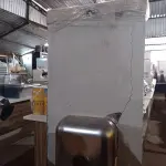 LOTE 118 - 01 PIA EM AÇO INOX CIMENTADA MEDINDO 1,60M X 0,53CM. (NO ESTADO, LEILÃO NÃO TEM GARANTIA E NEM DEVOLUÇÃO, SUJEITO A POSSÍVEIS AVARIAS VISÍVEIS/OCULTAS E/OU AUSÊNCIA DE COMPONENTES).