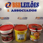 LOTE 232 - 01 BALDE DE DRYKOVEDA, 01 BALDE DE IMPERMEABILIZANTE PARA PAREDES EXTERNAS E FACHADAS E 01 BALDE DE SIKA ECO PRIMER, PRIMER ASFÁLTICO DISPERSO EM ÁGUA 3,6L. (NO ESTADO, LEILÃO NÃO TEM GARANTIA E NEM DEVOLUÇÃO, SUJEITO A POSSÍVEIS AVARIAS VISÍVEIS/OCULTAS E/OU AUSÊNCIA DE COMPONENTES).