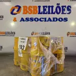 LOTE 183 - 06 LATAS DE ADESIVO ESTRUTURAL DE BASE EPÓXI MEDIA FLUIDEZ COMPONENTES A+B. (NO ESTADO, LEILÃO NÃO TEM GARANTIA E NEM DEVOLUÇÃO, SUJEITO A POSSÍVEIS AVARIAS VISÍVEIS/OCULTAS E/OU AUSÊNCIA DE COMPONENTES).
