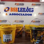 LOTE 146 - 04 BALDES DE NELTROL, 01 BALDE DE VEDAJA E 01 BALDE DE VEDAPREN PAREDE TODOS 3,6L. (NO ESTADO, LEILÃO NÃO TEM GARANTIA E NEM DEVOLUÇÃO, SUJEITO A POSSÍVEIS AVARIAS VISÍVEIS/OCULTAS E/OU AUSÊNCIA DE COMPONENTES).
