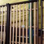 LOTE 376 - 01 CAMA DE SOLTEIRO EM IMBUIA DO POLO MADEIREIRO DO RIO GRANDE DO SUL. (NO ESTADO, LEILÃO NÃO TEM GARANTIA E NEM DEVOLUÇÃO, SUJEITO A POSSÍVEIS AVARIAS VISÍVEIS/OCULTAS E/OU AUSÊNCIA DE COMPONENTES).