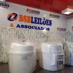 LOTE 128 - 02 FRASQUEIRAS SUPPLY CLEAN COM 04 REFIS. (NO ESTADO, LEILÃO NÃO TEM GARANTIA E NEM DEVOLUÇÃO, SUJEITO A POSSÍVEIS AVARIAS VISÍVEIS/OCULTAS E/OU AUSÊNCIA DE COMPONENTES).