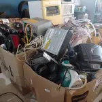 LOTE 067 - 01 LOTE COM MATERIAIS DIVERSOS. (NO ESTADO, LEILÃO NÃO TEM GARANTIA E NEM DEVOLUÇÃO, SUJEITO A POSSÍVEIS AVARIAS VISÍVEIS/OCULTAS E/OU AUSÊNCIA DE COMPONENTES).