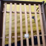LOTE 379 - 01 CAMA DE SOLTEIRO EM IMBUIA DO POLO MADEIREIRO DO RIO GRANDE DO SUL. (NO ESTADO, LEILÃO NÃO TEM GARANTIA E NEM DEVOLUÇÃO, SUJEITO A POSSÍVEIS AVARIAS VISÍVEIS/OCULTAS E/OU AUSÊNCIA DE COMPONENTES).