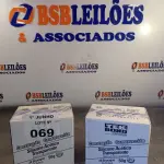 LOTE 069 - 02 CAIXAS COM BISNAGAS DE SILICONE ACÉTICO TRANSPARENTE 50G. (NO ESTADO, LEILÃO NÃO TEM GARANTIA E NEM DEVOLUÇÃO, SUJEITO A POSSÍVEIS AVARIAS VISÍVEIS/OCULTAS E/OU AUSÊNCIA DE COMPONENTES).