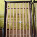 LOTE 382 - 01 CAMA DE SOLTEIRO EM IMBUIA DO POLO MADEIREIRO DO RIO GRANDE DO SUL. (NO ESTADO, LEILÃO NÃO TEM GARANTIA E NEM DEVOLUÇÃO, SUJEITO A POSSÍVEIS AVARIAS VISÍVEIS/OCULTAS E/OU AUSÊNCIA DE COMPONENTES).