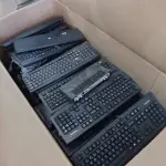 LOTE 186 - 01 LOTE COM GRANDE QUANTIDADE DE TECLADOS PARA PC MARCAS E MODELOS DIVERSOS. (NO ESTADO, LEILÃO NÃO TEM GARANTIA E NEM DEVOLUÇÃO, SUJEITO A POSSÍVEIS AVARIAS VISÍVEIS/OCULTAS E/OU AUSÊNCIA DE COMPONENTES).