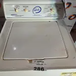 LOTE 286 - 01 MÁQUINA DE LAVAR ROUPAS. (NO ESTADO, LEILÃO NÃO TEM GARANTIA E NEM DEVOLUÇÃO, SUJEITO A POSSÍVEIS AVARIAS VISÍVEIS/OCULTAS E/OU AUSÊNCIA DE COMPONENTES).