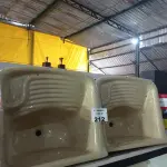 LOTE 212 - 02 TANQUES BATEDOR EM FIBRA 60X50CM COM AVARIAS. (NO ESTADO, LEILÃO NÃO TEM GARANTIA E NEM DEVOLUÇÃO, SUJEITO A POSSÍVEIS AVARIAS VISÍVEIS/OCULTAS E/OU AUSÊNCIA DE COMPONENTES).