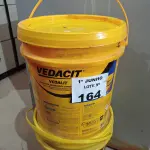 LOTE 164 - 01 BALDE DE MASSA ASFÁLTICA E 01 BALDE DE VEDALIT 18L. (NO ESTADO, LEILÃO NÃO TEM GARANTIA E NEM DEVOLUÇÃO, SUJEITO A POSSÍVEIS AVARIAS VISÍVEIS/OCULTAS E/OU AUSÊNCIA DE COMPONENTES).