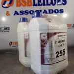 LOTE 255 - 10 LITROS DE CLOROCLEAN LIMPADOR DESINFETANTE CLORADO PARA INDÚSTRIA ALIMENTÍCIA E AFINS. (NO ESTADO, LEILÃO NÃO TEM GARANTIA E NEM DEVOLUÇÃO, SUJEITO A POSSÍVEIS AVARIAS VISÍVEIS/OCULTAS E/OU AUSÊNCIA DE COMPONENTES).