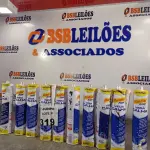 LOTE 319 - 10 TUBOS DE VEDA CALHA. (NO ESTADO, LEILÃO NÃO TEM GARANTIA E NEM DEVOLUÇÃO, SUJEITO A POSSÍVEIS AVARIAS VISÍVEIS/OCULTAS E/OU AUSÊNCIA DE COMPONENTES).