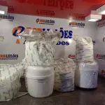 LOTE 231 - 02 FRASQUEIRAS SUPPLY CLEAN COM 04 REFIS. (NO ESTADO, LEILÃO NÃO TEM GARANTIA E NEM DEVOLUÇÃO, SUJEITO A POSSÍVEIS AVARIAS VISÍVEIS/OCULTAS E/OU AUSÊNCIA DE COMPONENTES).