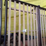 LOTE 375 - 01 CAMA DE SOLTEIRO EM IMBUIA DO POLO MADEIREIRO DO RIO GRANDE DO SUL. (NO ESTADO, LEILÃO NÃO TEM GARANTIA E NEM DEVOLUÇÃO, SUJEITO A POSSÍVEIS AVARIAS VISÍVEIS/OCULTAS E/OU AUSÊNCIA DE COMPONENTES).
